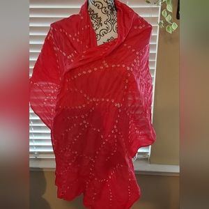 Beautiful‎ Red Scarf 🧣 *EUC*